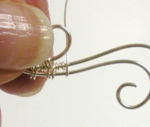 Judy Larson's Waves on the Beach Earrings - , Wire Weaving, Weaving, Wire Weaving, Weaving Wire, connect the two wraps